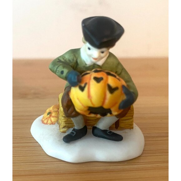 Department 56 Pumpkin Carving Boy and Ebenezer Scrooge Village Figures - Picture 2 of 7